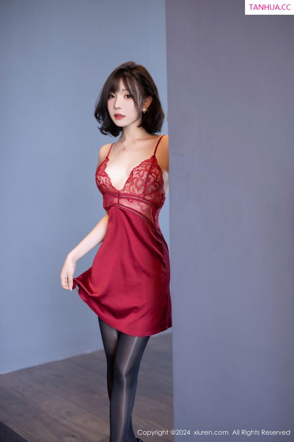 陈芝 芝芝Booty [XiuRen]高清写真图 2024.09.29 No.9229 徐莉芝Booty 美腿黑丝第59张图片